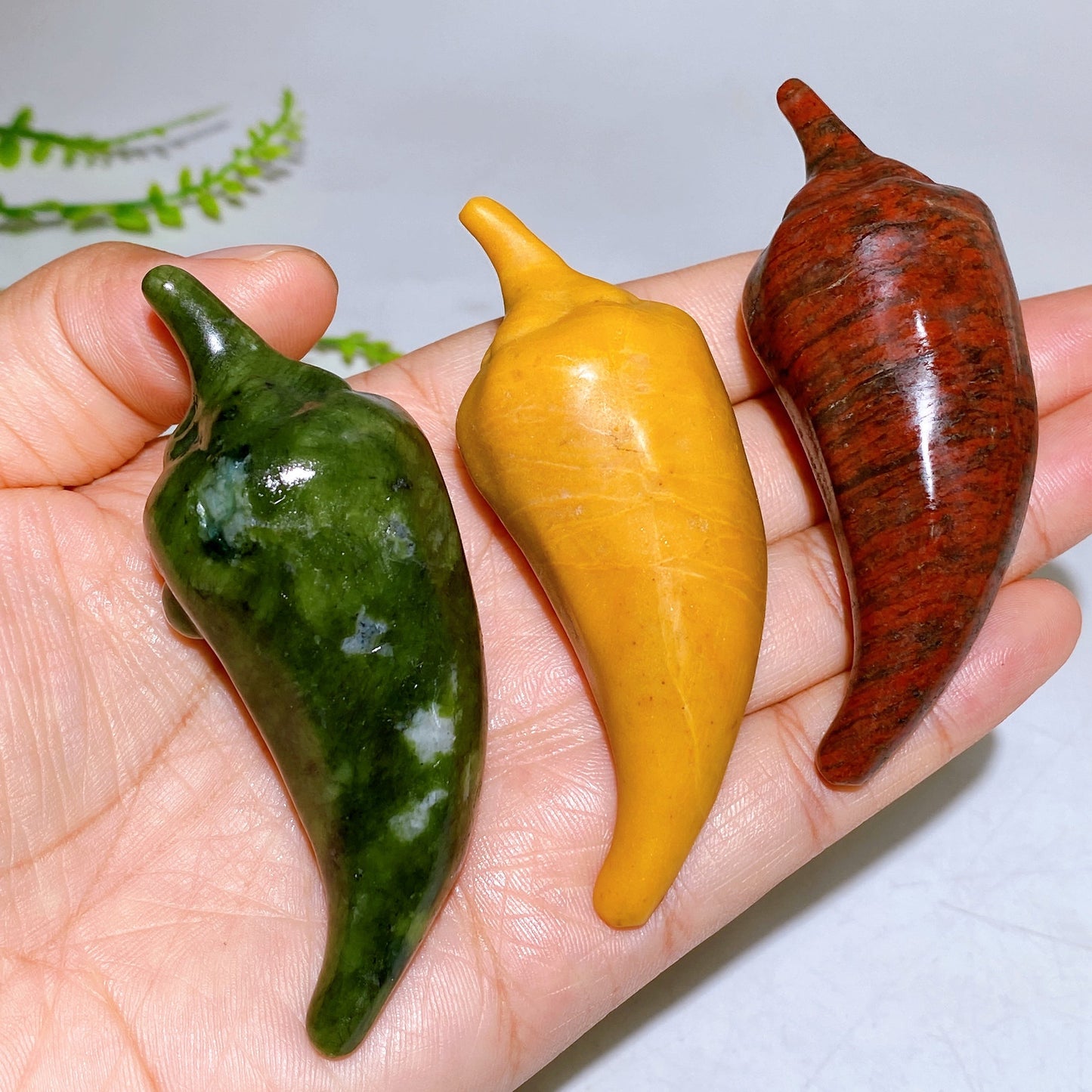 3.2" Natural Gemstone Crystal Chili Carving Wholesale