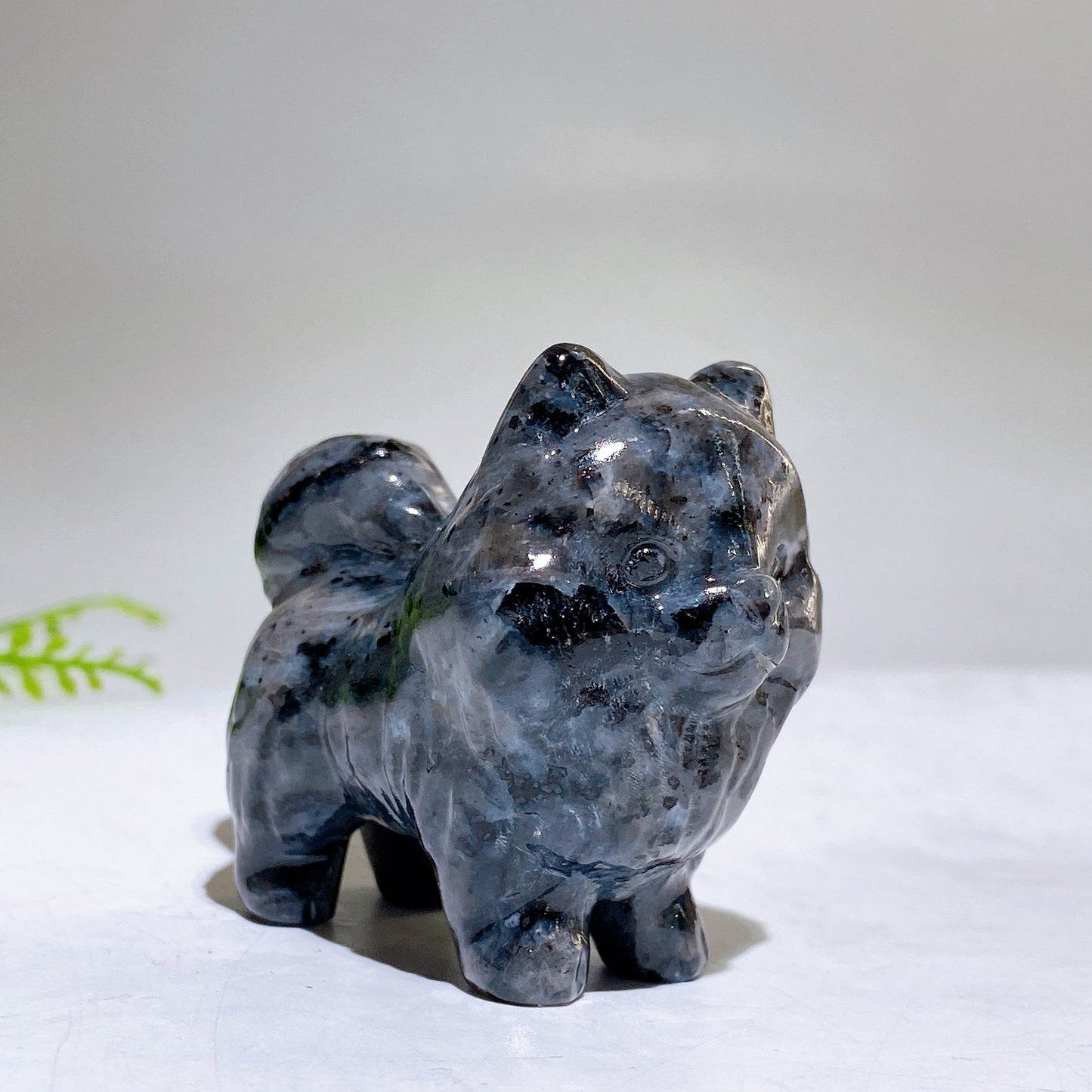 2.2" Naturla Crystal Pomeranian Dog Carving Wholesale