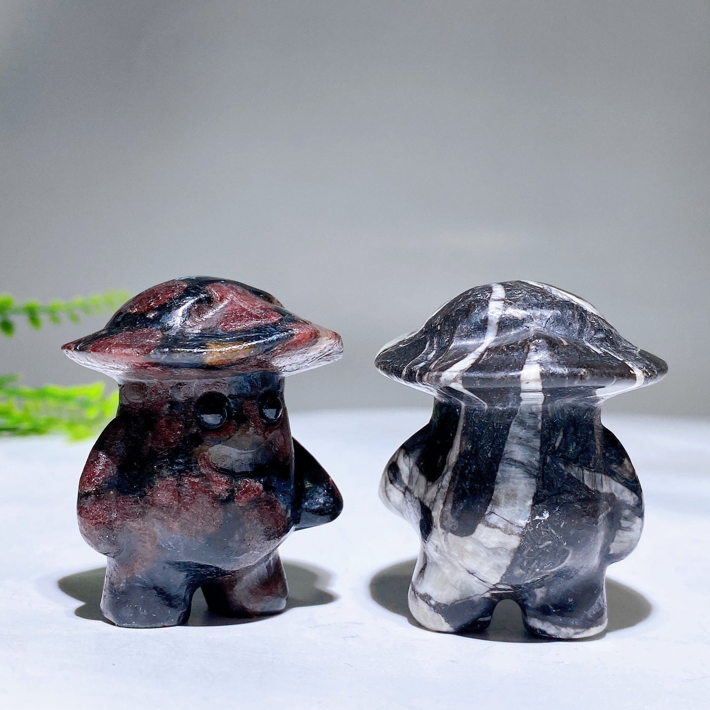 1.9" Mixed Crystal Mushroom Kid Carving Wholesale