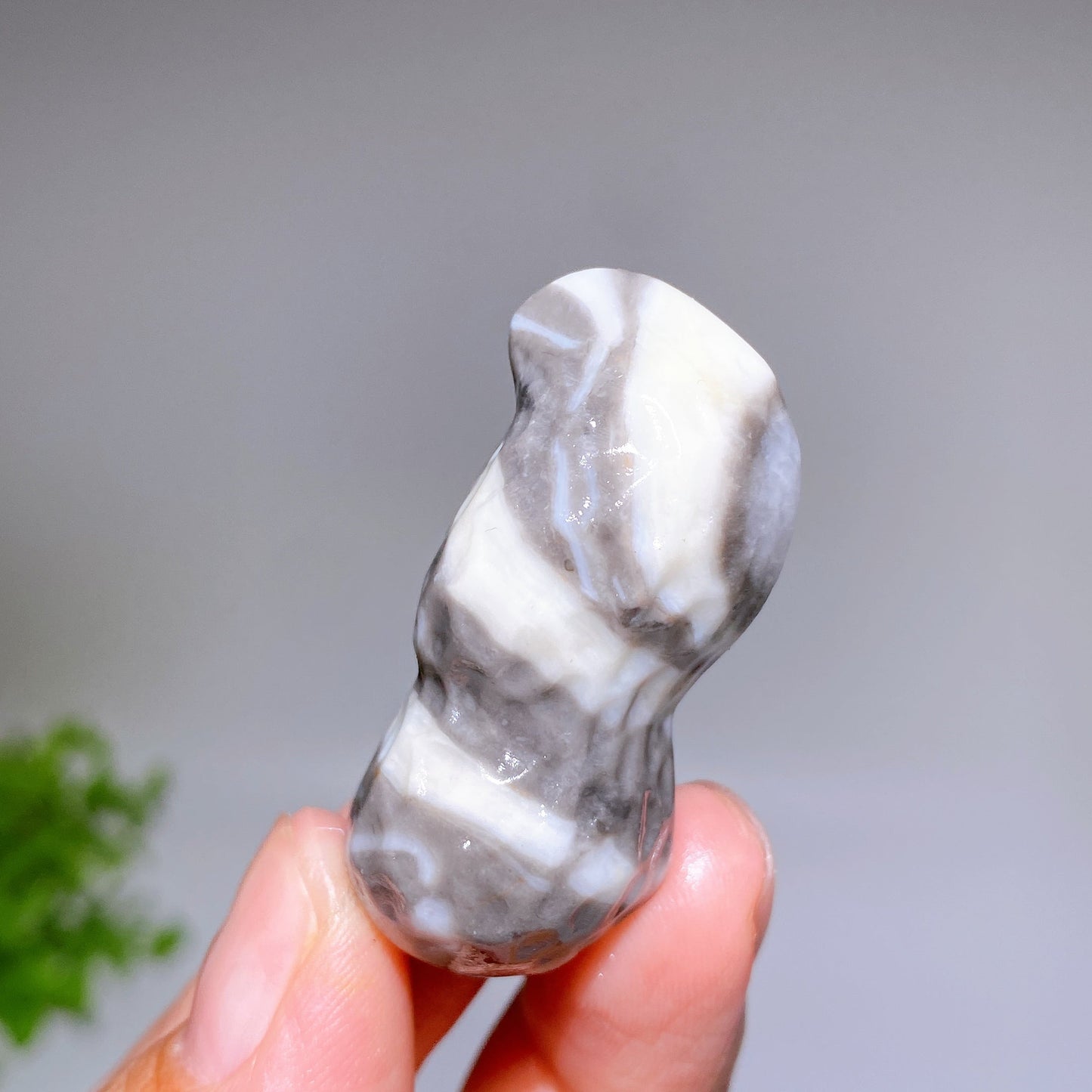1.6" Crystal Peanut Carving Crystal Healing Bulk Wholesale