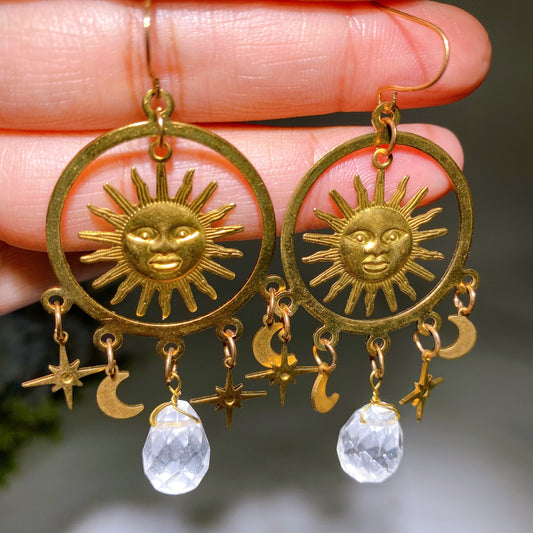 Golden Color Suns Face Crystal Earrings Crystal Healing Bulk Wholesale