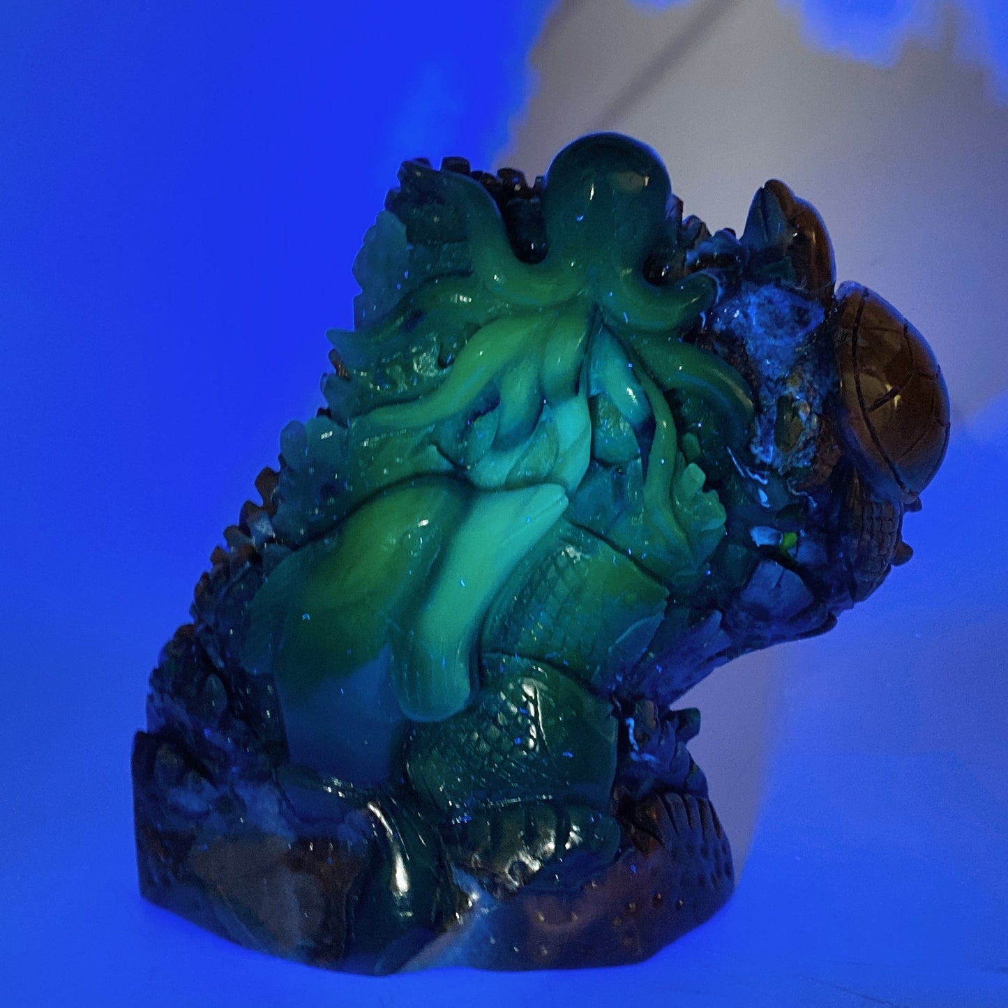 15.5cm Unique UV Reactive Volcanic Agate Ocean World Carving Crystal Healing Bulk Wholesale