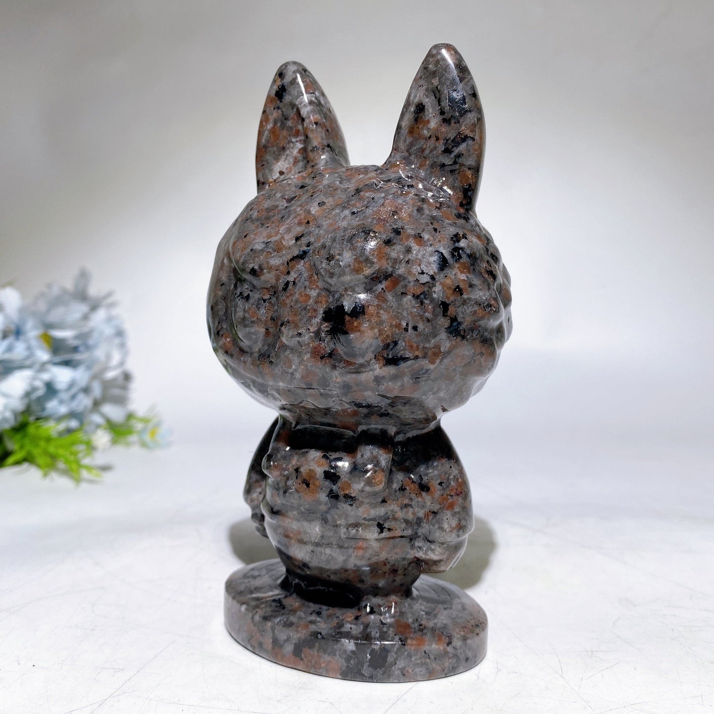 15cm UV Reactive Yooperlite Labubu Carving Crystal Healing Bulk Wholesale
