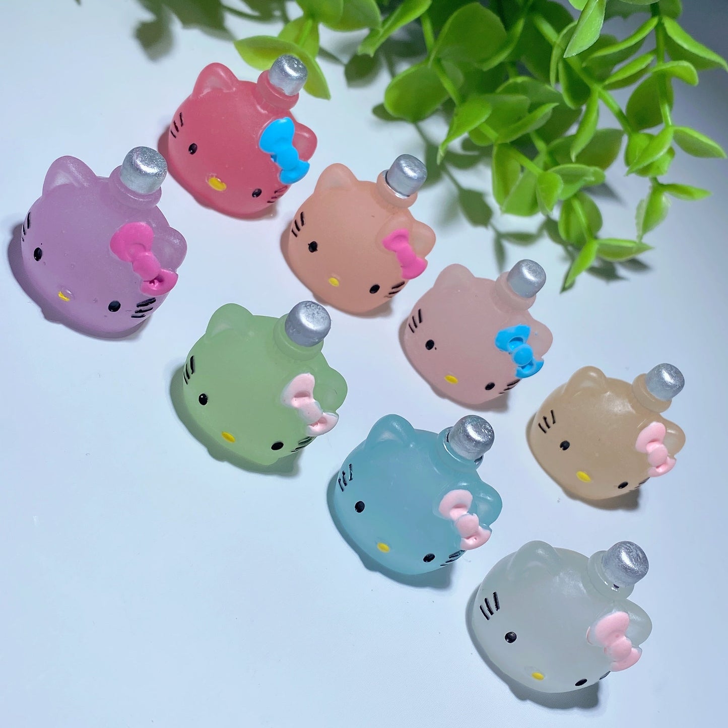 1.1" Mini Luminous Resin Colorful Hello Kitty Design Bottle Bulk Wholesale