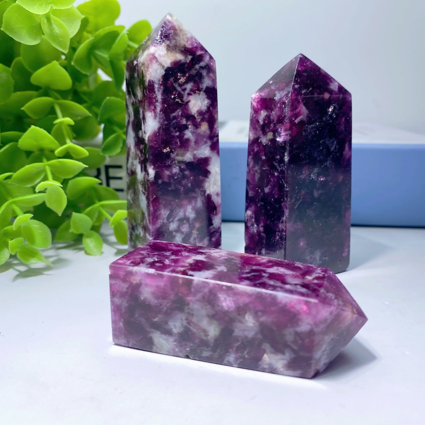 2.0"-4.0" Purple Mica Points Bulk Wholesale