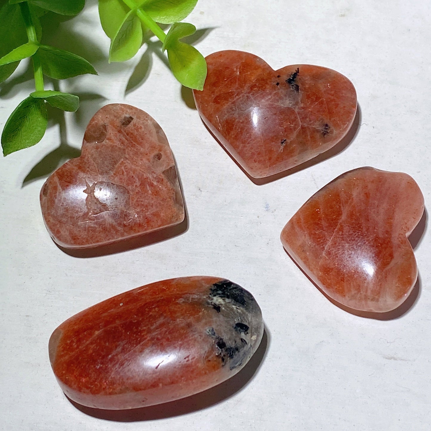 1.2"-1.5" Golden Sunstone Heart Palms Bag Bulk Wholesale