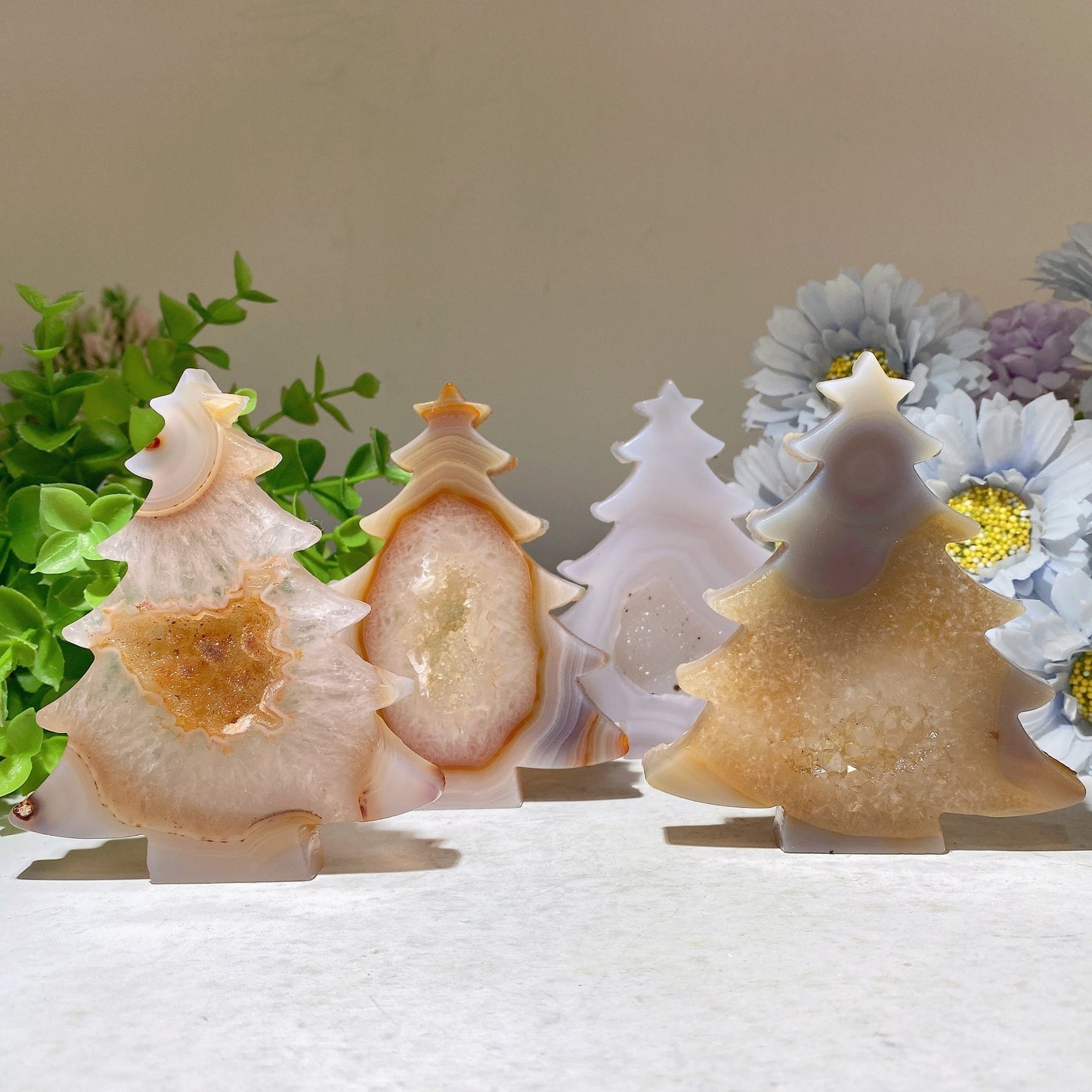 3.8" Druzy Agate Christmas Tree Carvings Bulk Wholesale