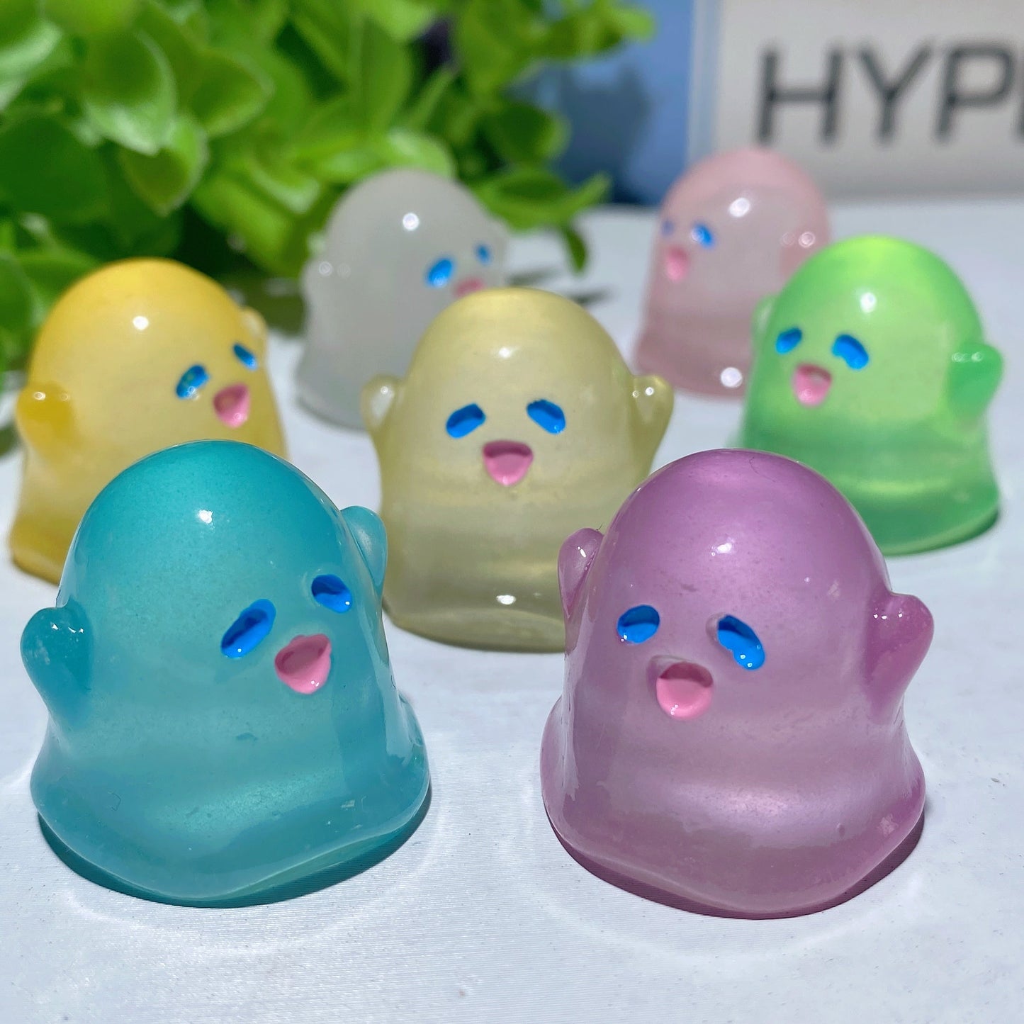 3pcs 22mm Resin Luminous Mini Ghost Carvings Bulk Wholesale