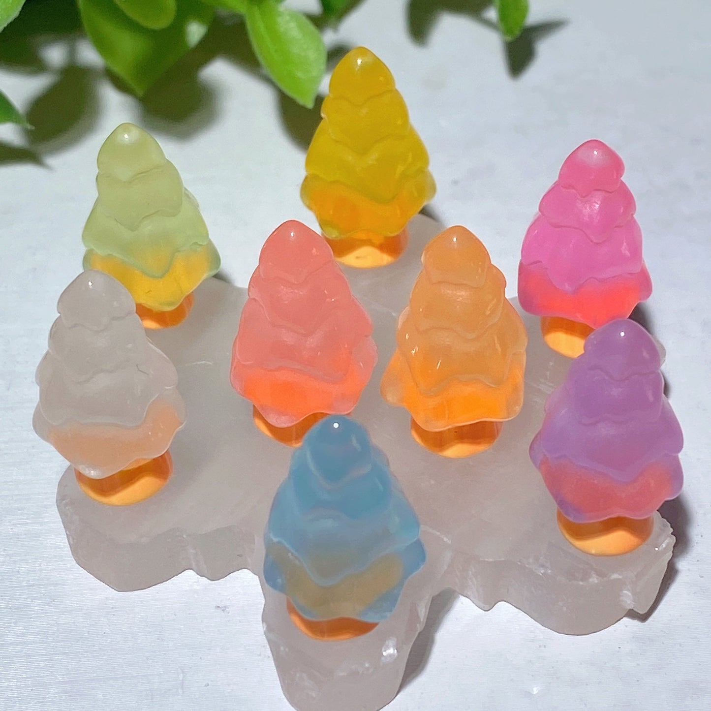 8pcs 20mm Resin Luminous Mini Christmas Tree Carvings Bulk Wholesale