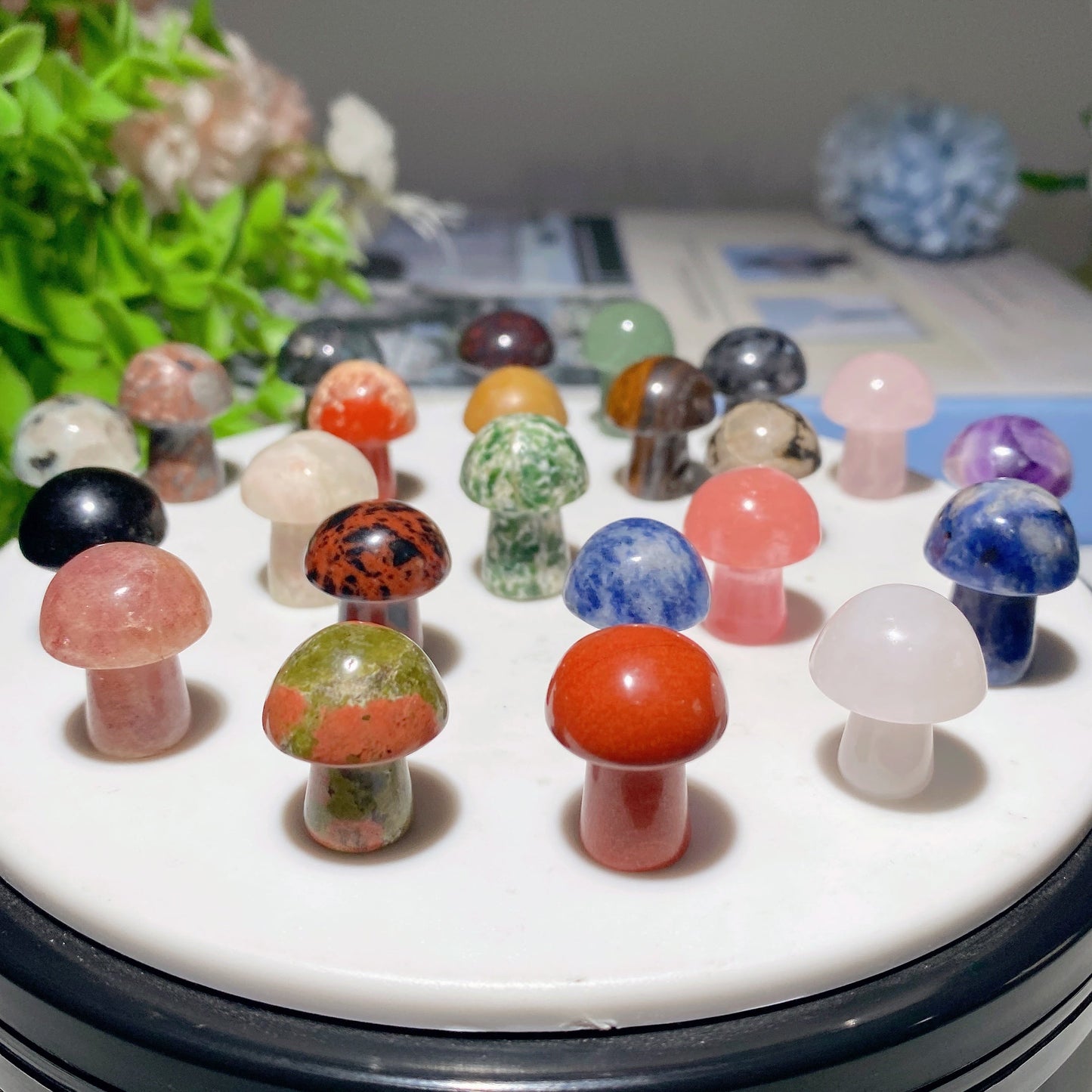 20mm Mixed Crystal Mini Mushroom Carvings Bulk Wholesale