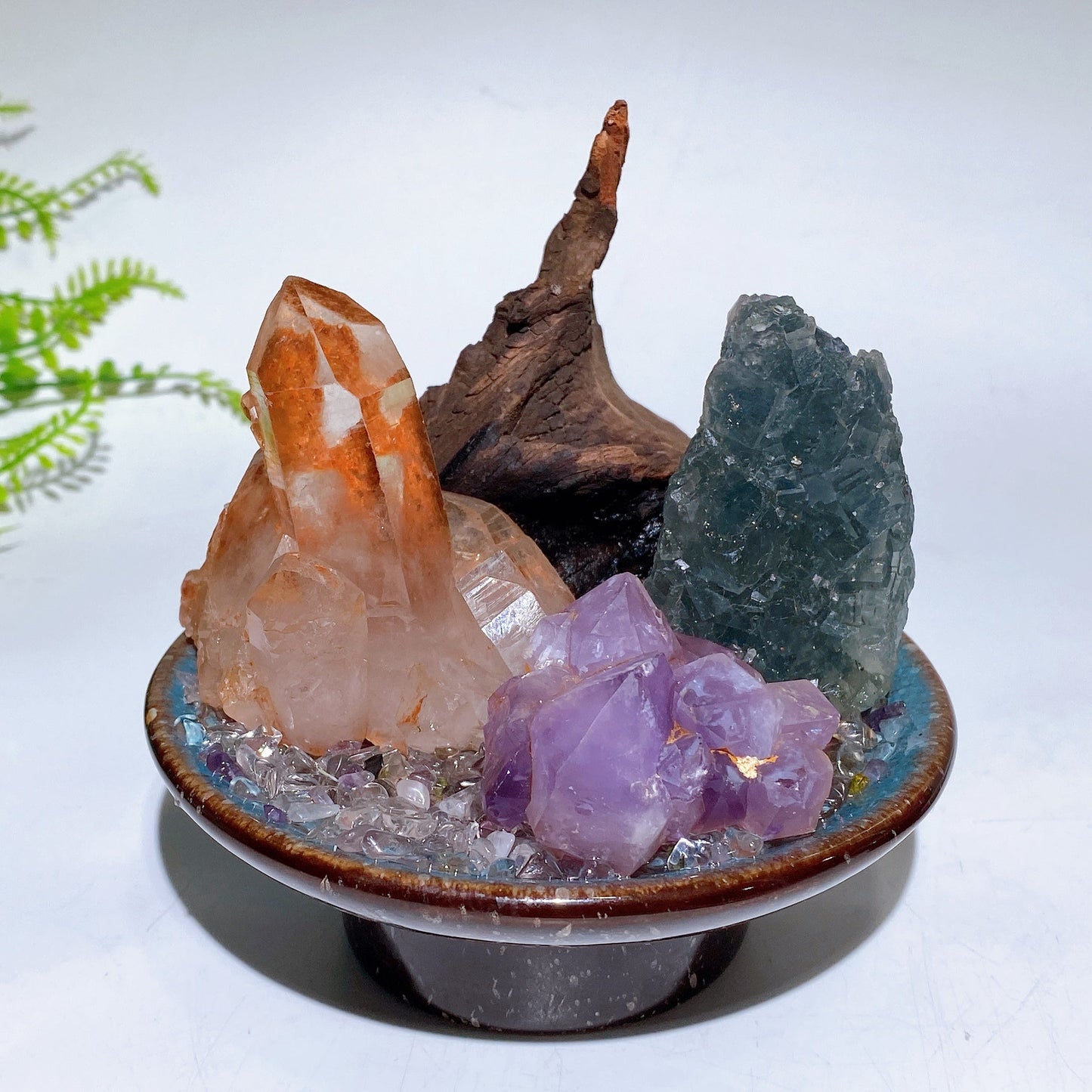 Natural Raw Crystal with Chips Branch in Plate Free Form Crystal Healing Bulk Wholesale