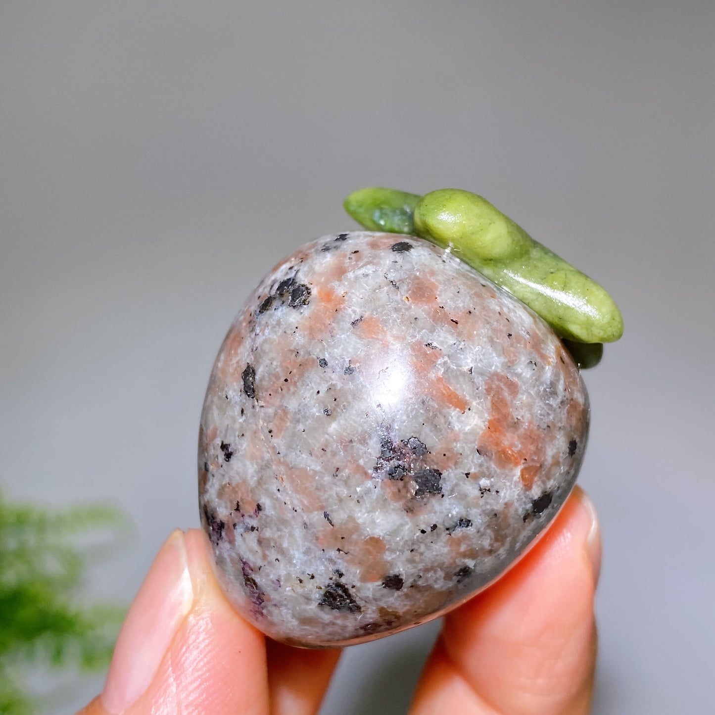 1.6" Crystal Fruit Cherry Tomato Carving Crystal Healing Bulk Wholesale