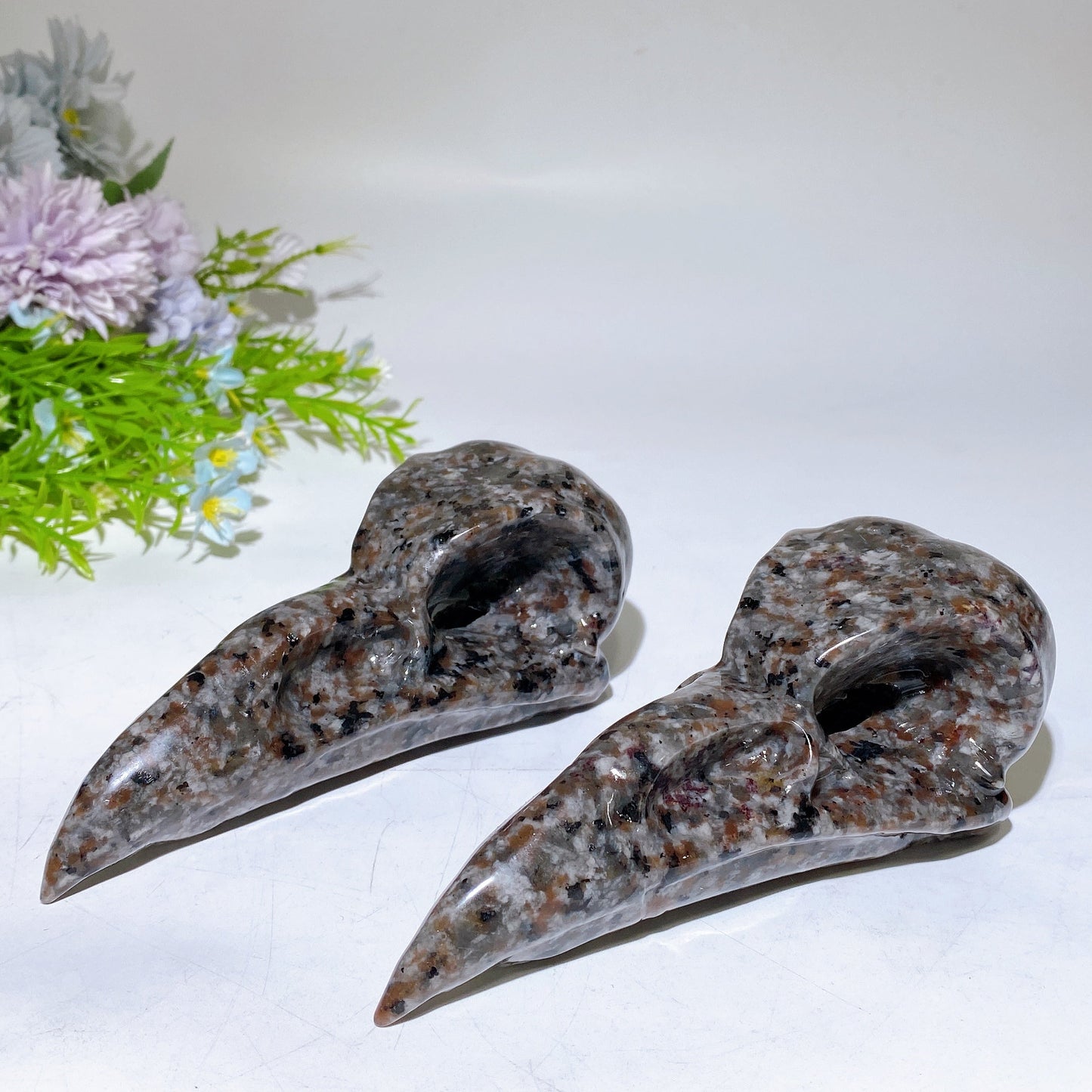 5.8" UV Reactive Yooperlite Raven Skull Carving Crystal Healing Bulk Wholesale