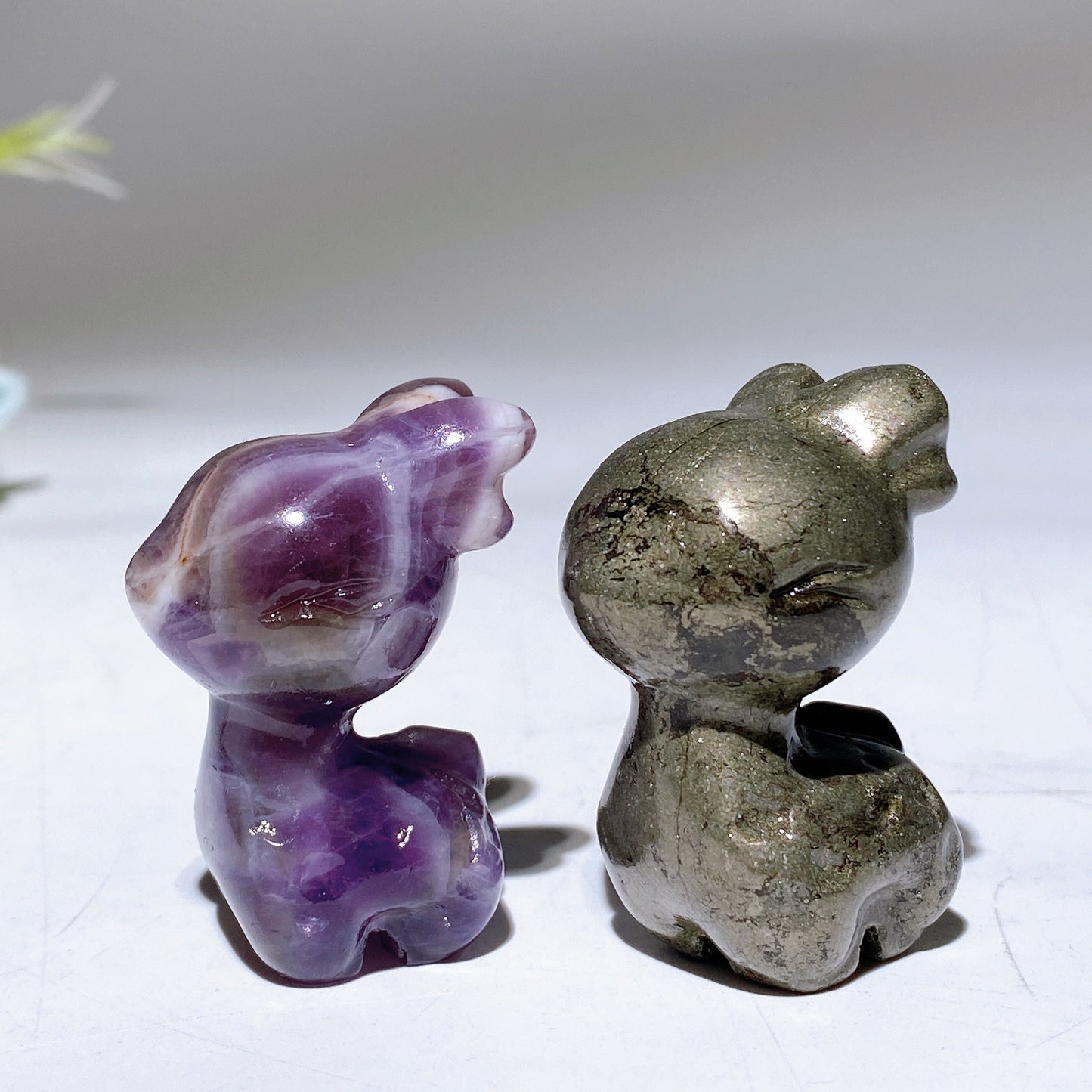 1.5" Crystal Deer Carving Crystal Healing Bulk Wholesale
