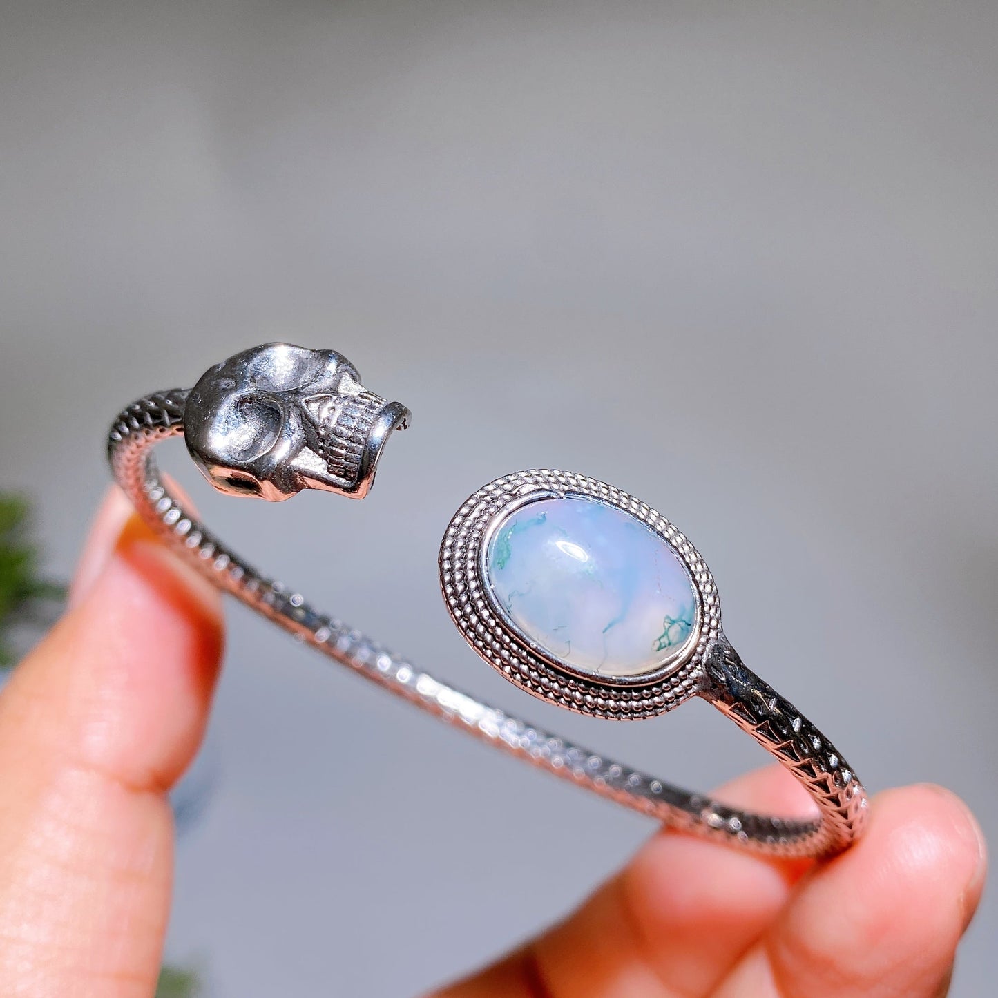 Metal Skull Crystal Bangle Crystal Healing Bulk Wholesale