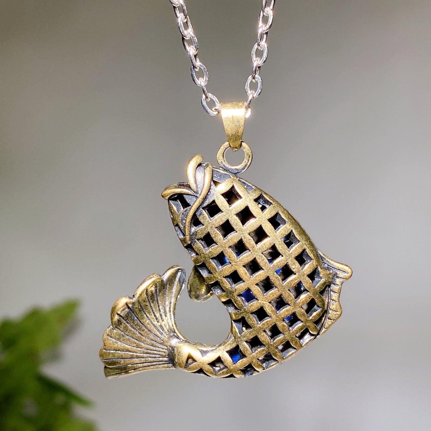 Metal Goldfish with Lapis Decor Pendant Crystal Healing Bulk Wholesale