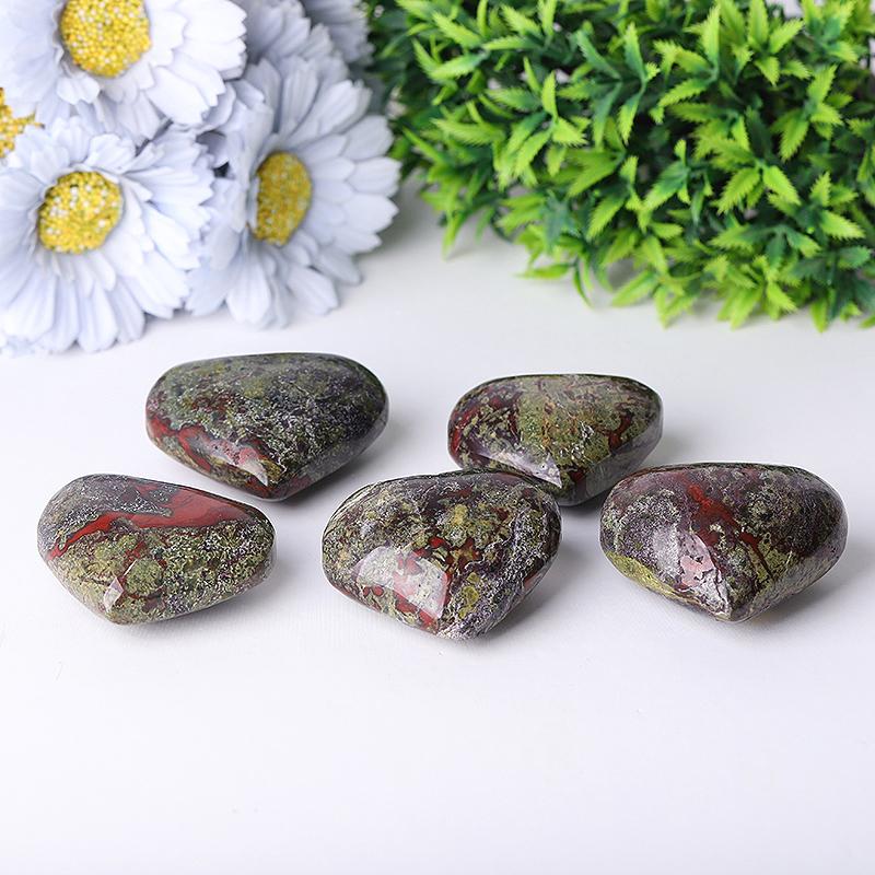 2.0-2.5"Dragon Blood Stone Heart Shape Crystal Carvings Crystal wholesale suppliers