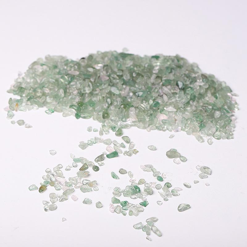 0.1kg Different Size Natural Green Strawberry Quartz Chips Crystal Chips for Decoration Crystal wholesale suppliers