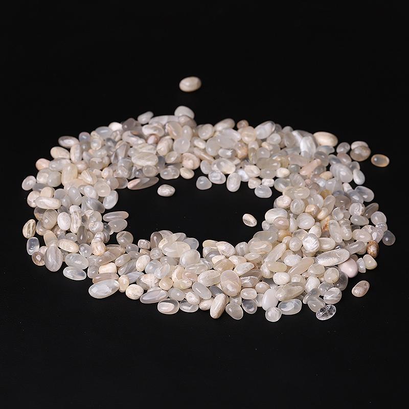 0.1kg Round Shape Natural Moonstone Chips Crystal Chips for Decoration Crystal wholesale suppliers