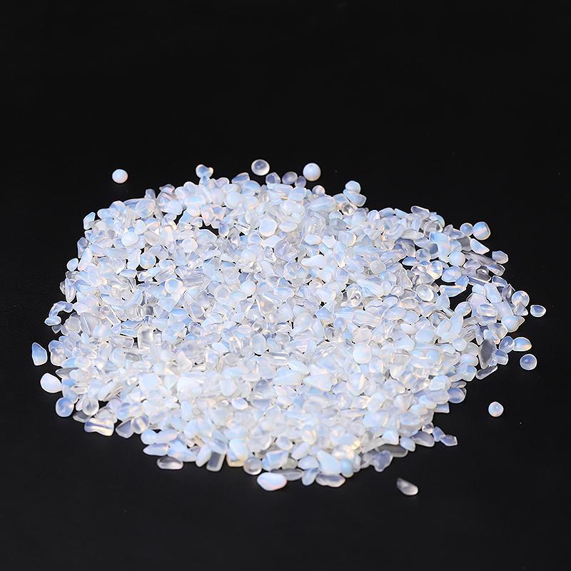 0.1kg Different Size Opalite Chips Crystal Chips for Decoration Crystal wholesale suppliers