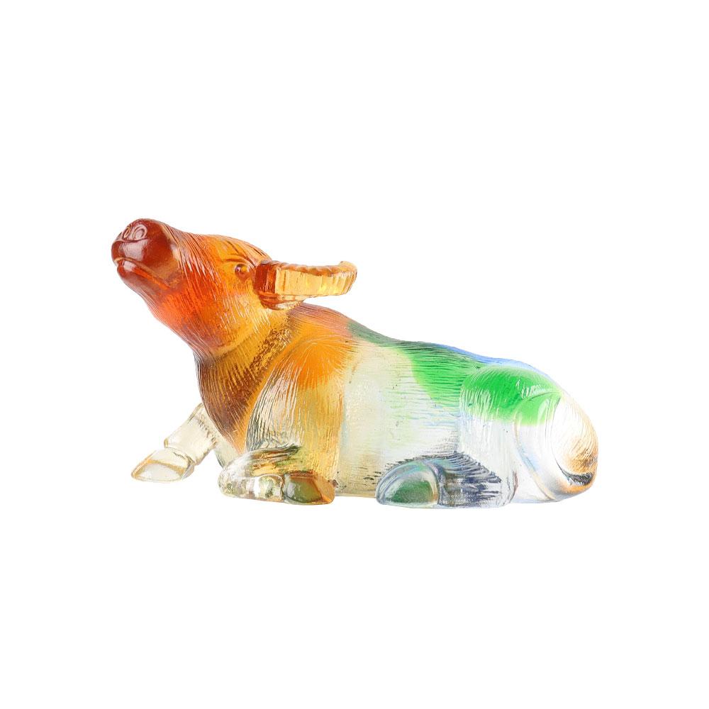 Handmade Colored Glaze Liuli Buffalo Crystal Carvings Crystal wholesale suppliers