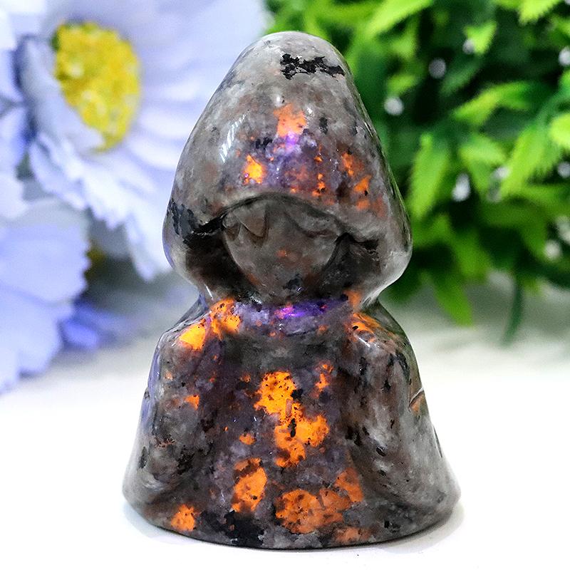 3" Yooperlite Witch Crystal Carvings for Halloween Crystal wholesale suppliers