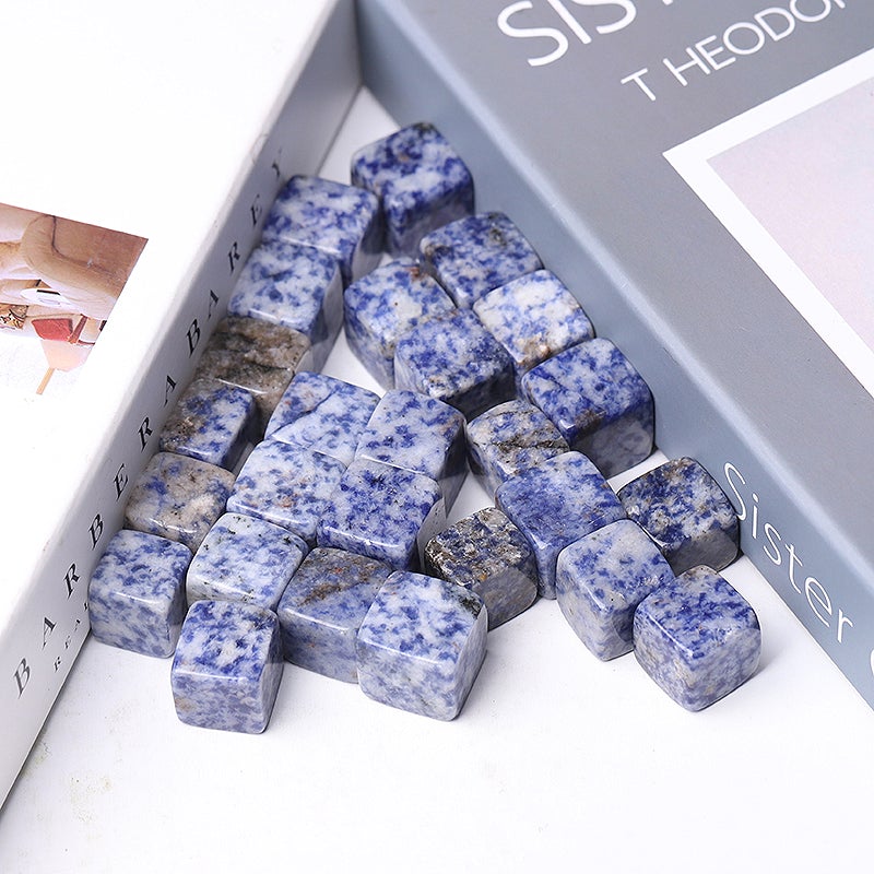 0.1kg Blue Spots Crystal Cubes Crystal wholesale suppliers